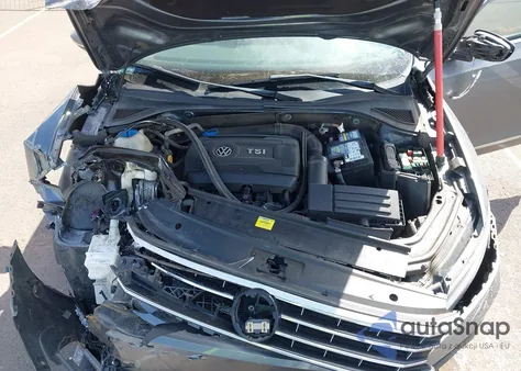 2017 Volkswagen Passat 1.8T Sel Premium z USA, uszkodzony, nr VIN 1VWCT7A36HC054867